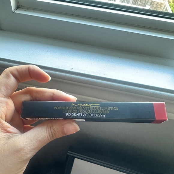 MAC POWDER KISS VELVET BLUR SLIM STICK/ MAKEUP FOR SALE - Picture 3 of 3